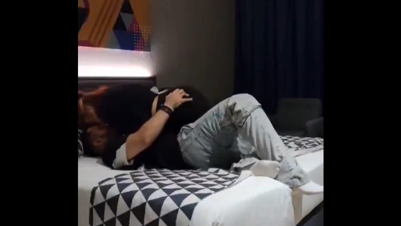 Ngajak Teman Kantor Cantik Check In Di Hotel Untuk Main Kuda Kudaan